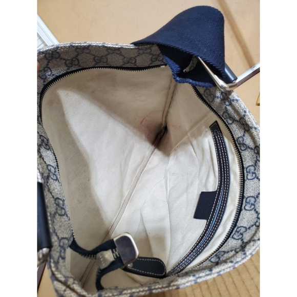GUCCI GG Plus Monogram Medium Flat Messenger Bag Navy - Picture 13 of 13